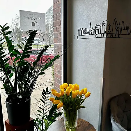 לינה וארוחת בוקר Motlawa Riverside - Boutique In 3*