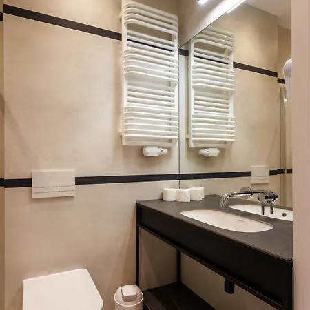 Motlawa Riverside - Boutique In Bed and Breakfast Γκντανσκ